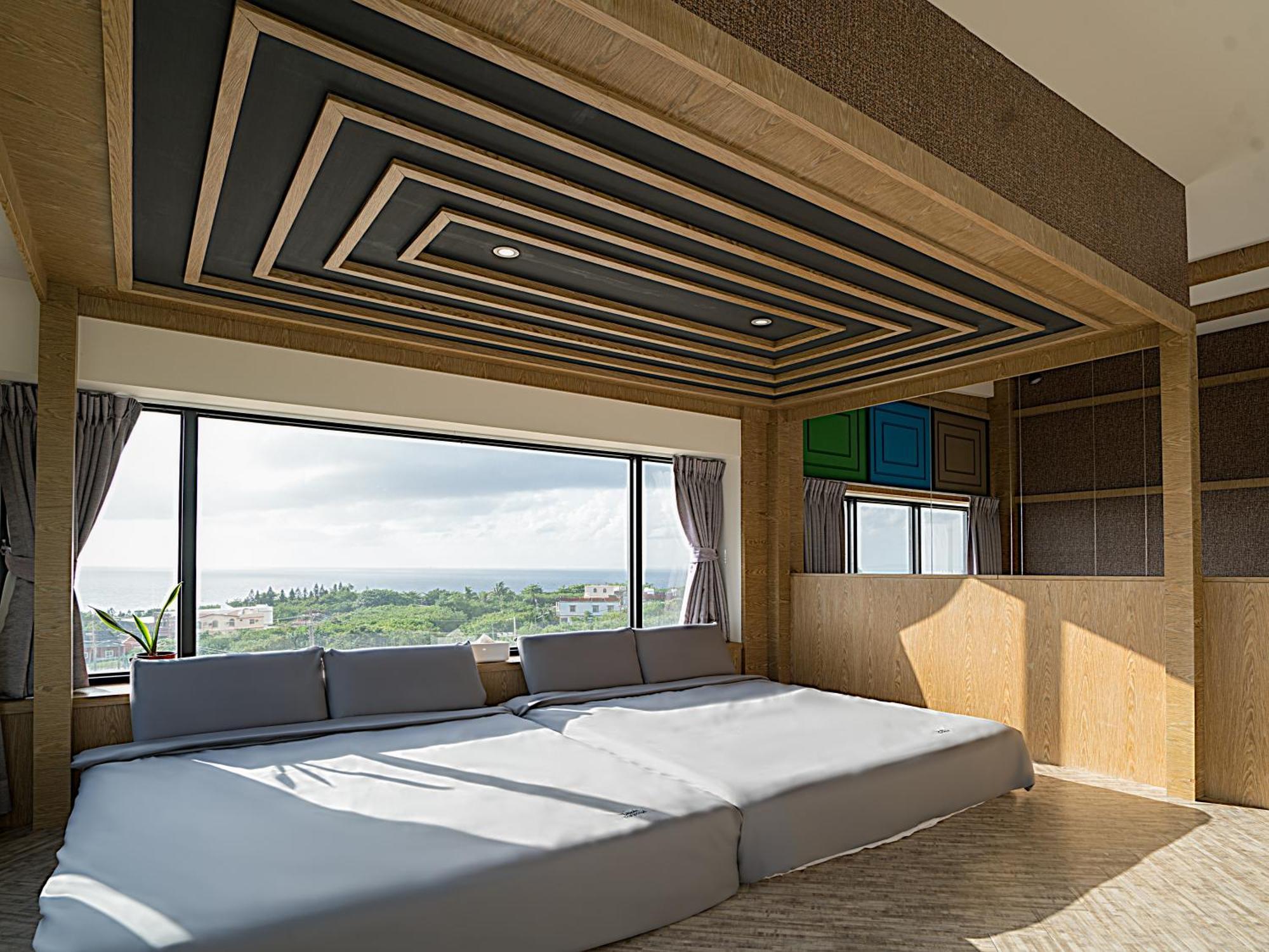 琉球茶室 現代館 Bed & Breakfast Xiaoliuqiu Bagian luar foto