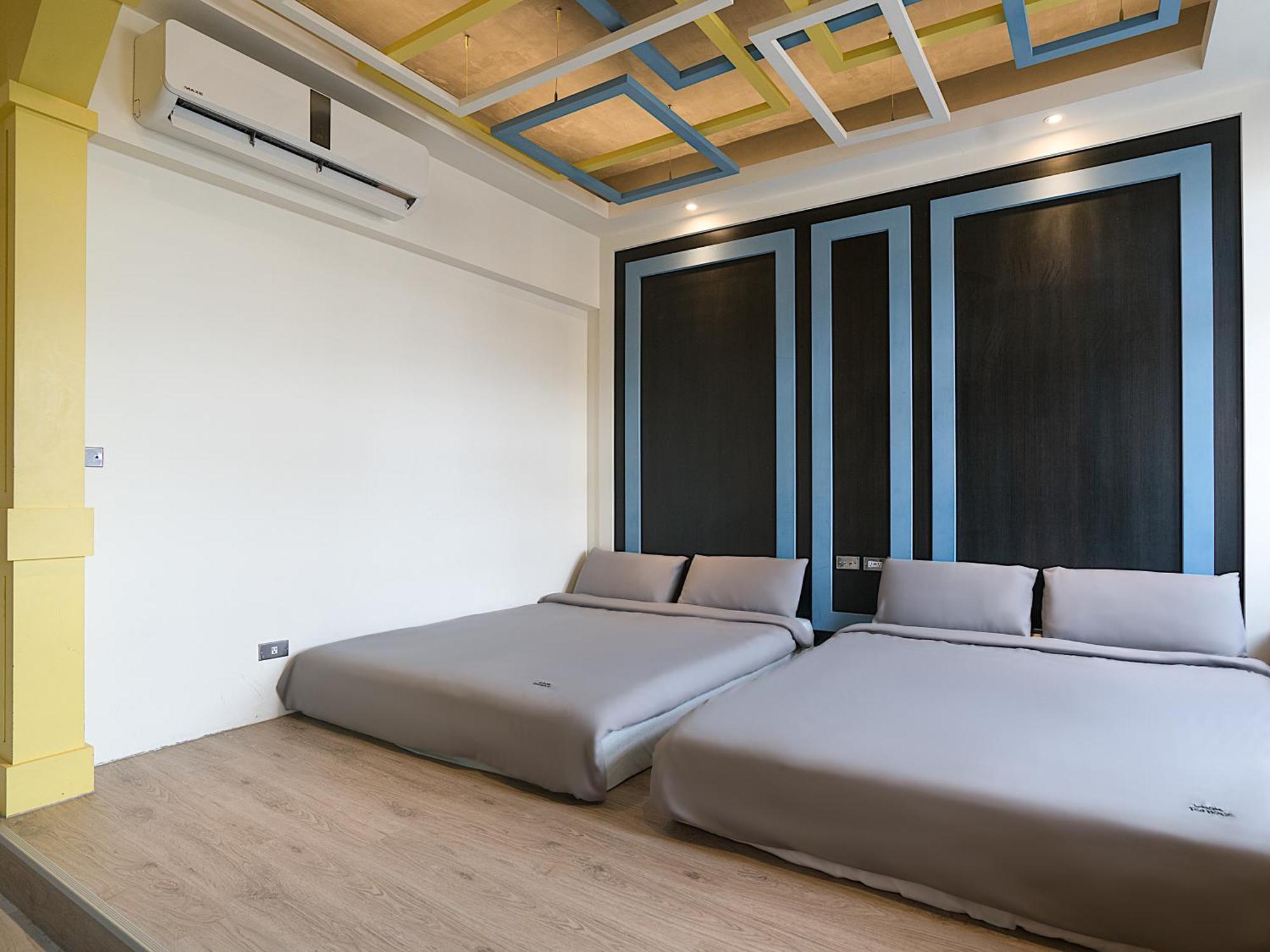 琉球茶室 現代館 Bed & Breakfast Xiaoliuqiu Bagian luar foto