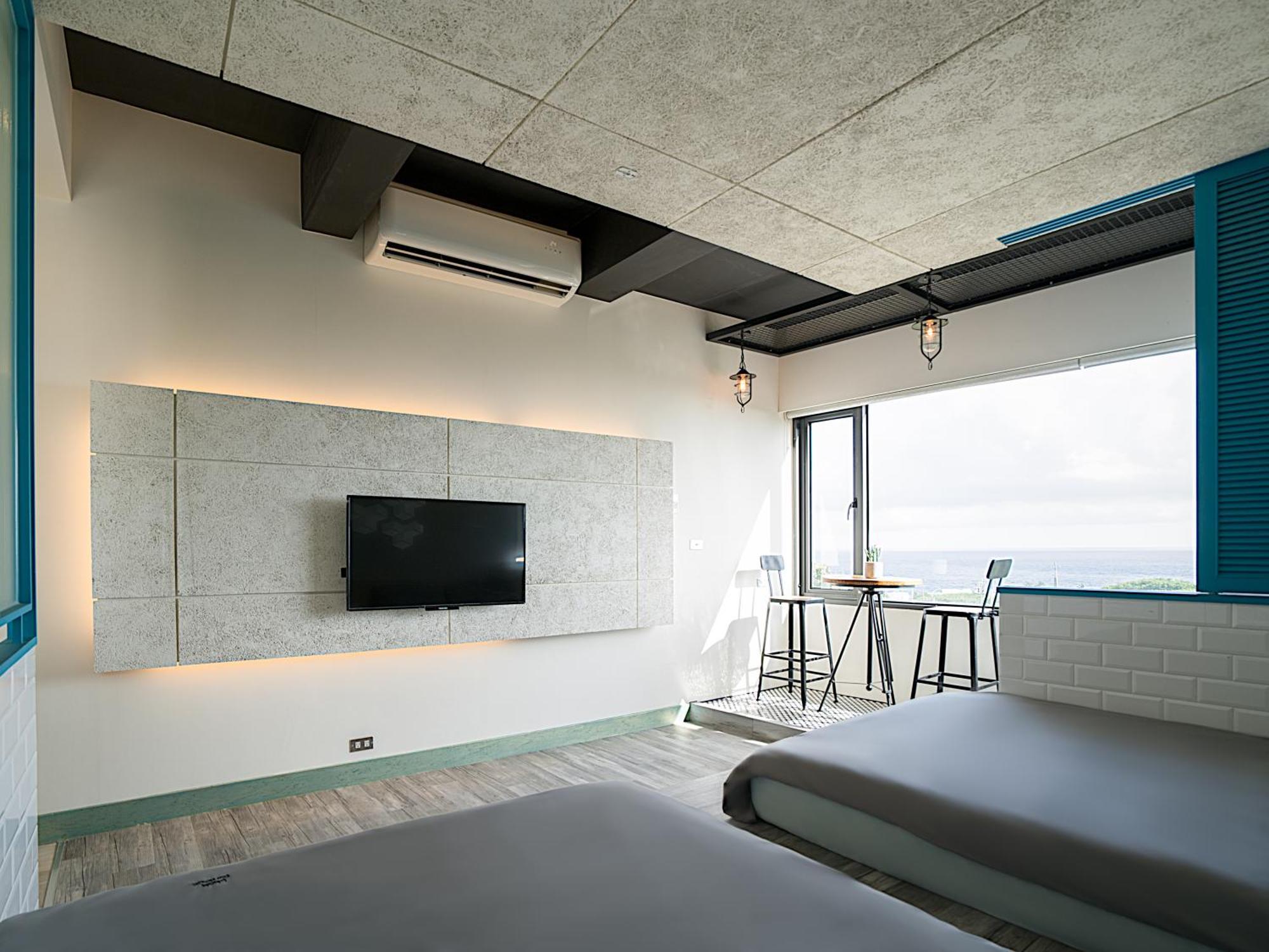 琉球茶室 現代館 Bed & Breakfast Xiaoliuqiu Bagian luar foto